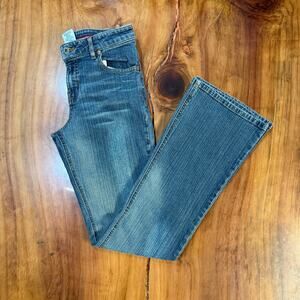 Vintage Y2k Guess Womens jeans 28 x 31 Denim Flare Stretch no back pockets Y4